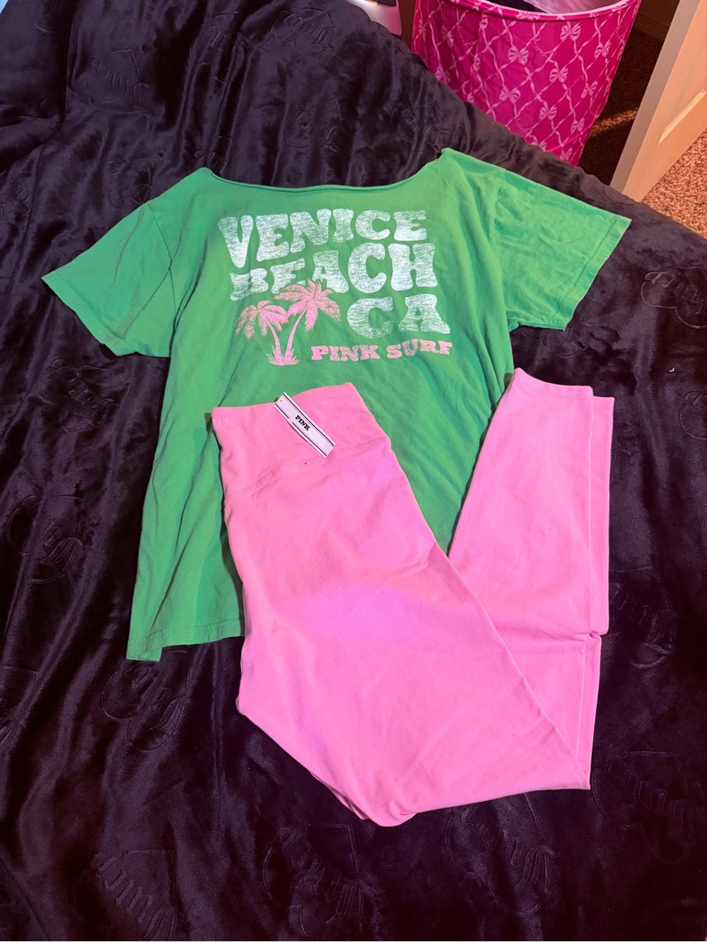 Venice Beach Green Graphic Tee with Pink cotton leggings